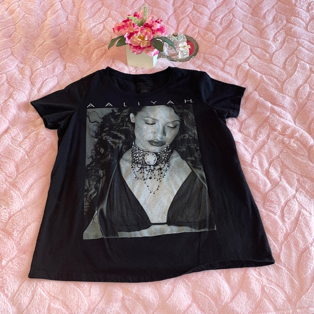 Torrid Aaliyah Tee